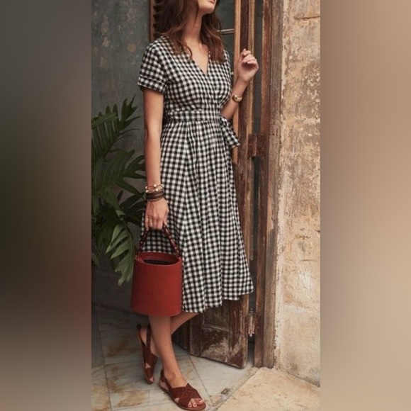 Sezane Dresses & Skirts - Sézane Marielle true wrap cotton dress, black and white gingham, FR 36